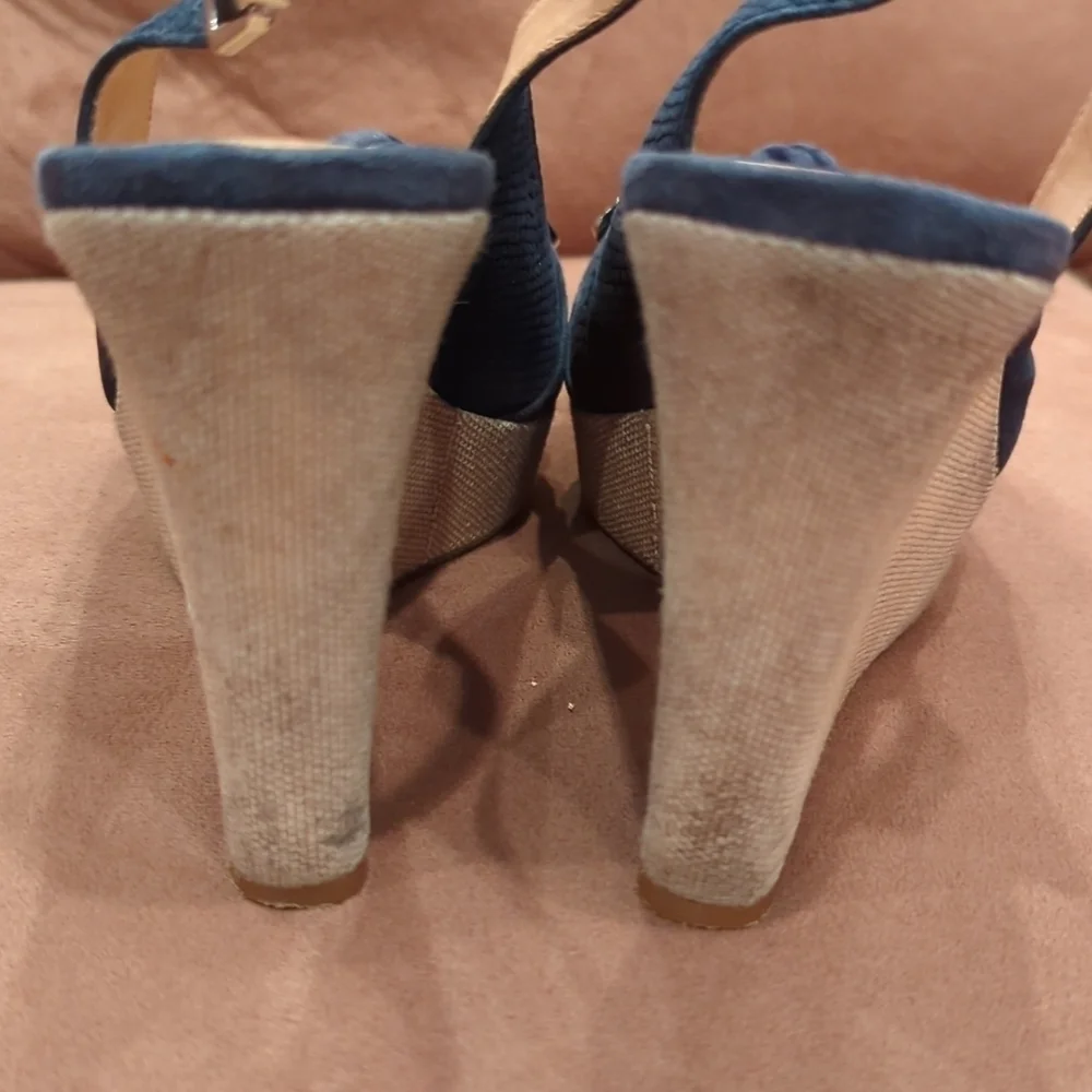 Antonio Melani Women's Leather Wedge Heel Size 6.5